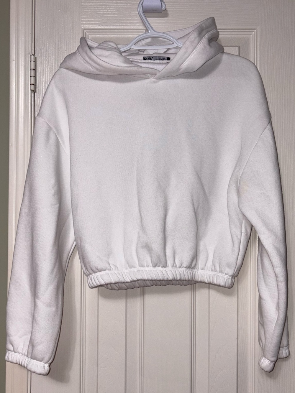 Zara white cropped hoodie
